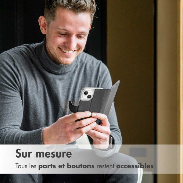 Accezz Étui de télephone Wallet Samsung Galaxy S22 - Noir