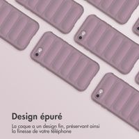 imoshion EasyGrip Backcover Apple iPhone SE (2022 / 2020) / 8 / 7 - Violet