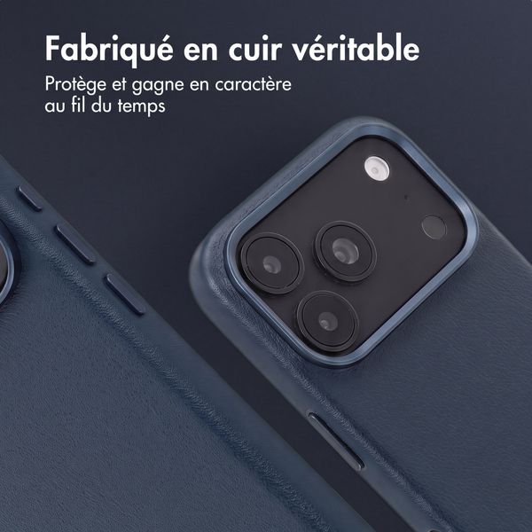 Accezz Coque arrière en cuir avec MagSafe Apple iPhone 18 Pro / 17 Pro - Nightfall Blue