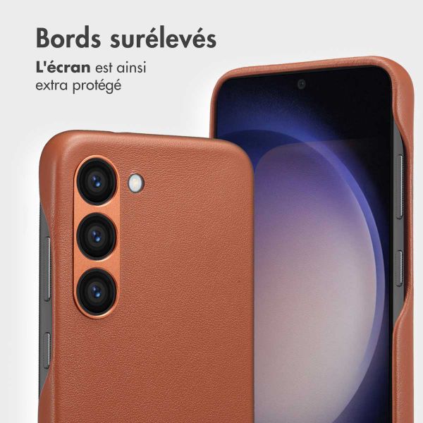 Accezz Étui de télephone portefeuille en cuir 2-en-1 avec MagSafe Samsung Galaxy S23 - Sienna Brown