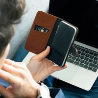 Selencia Étui portefeuille en cuir véritable Huawei P20 Lite - Marron clair