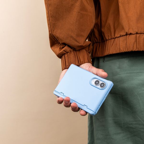 imoshion Color Backcover avec support Samsung Galaxy Z Fold 8 - Bleu clair