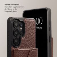 Selencia Coque de télephone Sera avec cordon et porte-cartes enveloppe Samsung Galaxy S26 Ultra - Chocolate Brown