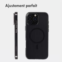 Accezz Coque arrière Lite avec MagSafe | Fluted | Apple iPhone 16 Pro - Noir