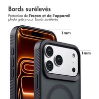 Accezz Coque Givrée Robuste avec MagSafe Apple iPhone 17 Pro Max - Noir
