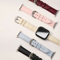 Burga Bracelet en cuir véritable  - Apple Watch | 44/45/46/49 mm / Connexion universelle 20 mm - Pillow Talk / Silver