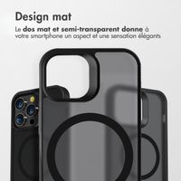 Accezz Coque Givrée Robuste avec MagSafe Apple iPhone 14 Pro - Noir