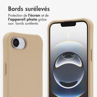 imoshion Coque arrière Color avec cordon amovible et MagSafe Apple iPhone 17e / 16e - Nude