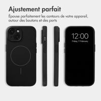 Accezz Coque Grip avec MagSafe Apple iPhone 15 - Noir
