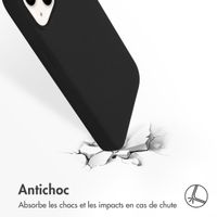 Accezz Coque Liquid Silicone avec MagSafe Apple iPhone 14 / 13 - Noir