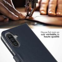 Selencia Étui portefeuille en cuir véritable Samsung Galaxy A17 (5G) / (4G) - Bleu