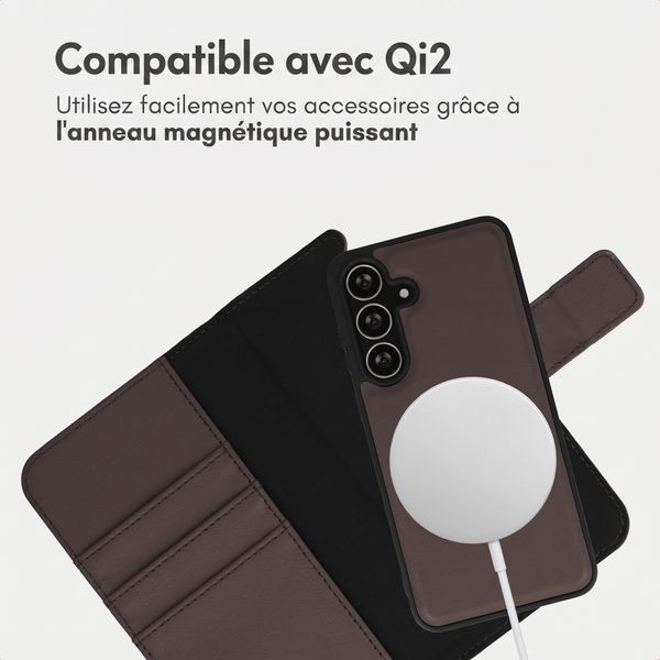 imoshion Étui portefeuille luxe 2-en-1 amovible Samsung Galaxy S25 FE - Marron