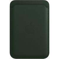 Apple Leather Wallet MagSafe (Apple Wallet 2nd generation) - Avec la fonctionnalité AirTag intégrée - Sequoia Green