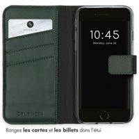 Selencia Étui portefeuille en cuir véritable Apple iPhone SE (2022 / 2020) / 8 / 7 / 6(s) - Vert