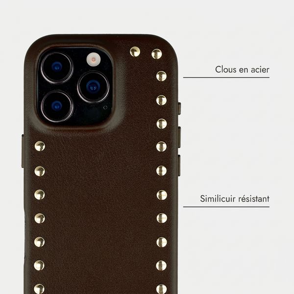 Selencia Coque arrière Studs avec MagSafe Apple iPhone 16 Pro - Cacao Crush