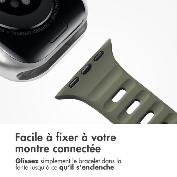 imoshion Bracelet Active Sport en silicone Apple Watch | 38/40/41/42 mm - Blackish Green