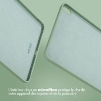 Accezz Coque Liquid Silicone avec porte-stylet Apple iPad Air 11 pouces (2026) M4 / (2025) M3 / (2024) M2 / Air 5 (2022) / Air 4 (2020) - Vert clair