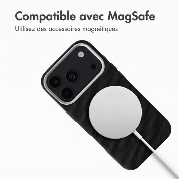 Accezz Coque arrière Mesh avec MagSafe Apple iPhone 17 Pro Max - Noir