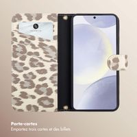 Selencia Étui de télephone portefeuille imprimé léopard Sabi Samsung Galaxy S25 / S24 - Soft Ivory