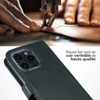 Selencia Étui portefeuille en cuir véritable Apple iPhone 16 Pro Max - Vert