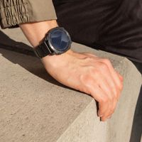 Accezz Bracelet en acier Titane mat  - Connexion Garmin 26 mm - Noir
