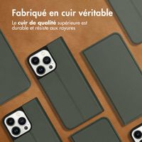 Accezz Étui de télephone Slim Folio en cuir de qualité supérieure Apple iPhone 13 Pro - Vert