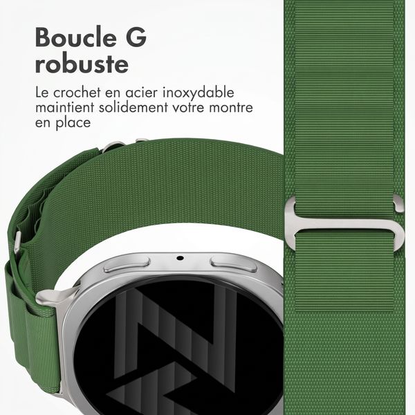 Accezz Bracelet en nylon Alpine Samsung Galaxy Watch 9 (40/44mm) / Watch 8 (40/44mm) / Classic (46mm) - Olive Green