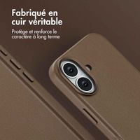 Accezz Coque arrière en cuir avec MagSafe Apple iPhone 17 - Marron café