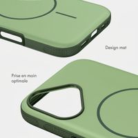 imoshion Coque arrière Color avec Thin MagSafe Ring Apple iPhone 16 - Vert foncé