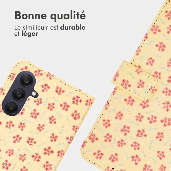 imoshion Étui de télephone portefeuille Design Samsung Galaxy A26 - Sunny Yellow Petite Flowers
