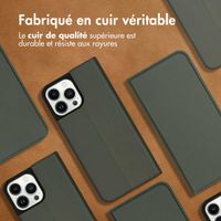 Accezz Étui de télephone Slim Folio en cuir de qualité supérieure Apple iPhone 13 Pro Max - Vert