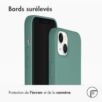 Accezz Coque Liquid Silicone Apple iPhone 14 / 13 - Vert foncé