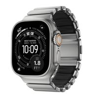 Nomad Bracelet Stratos Apple Watch | 44/45/46/49 mm - Black / Natural Titanium