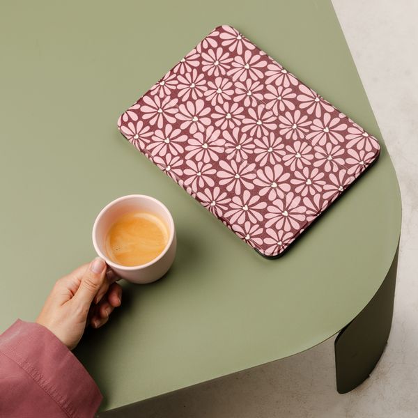 imoshion Coque tablette Design Trifold Apple iPad 11 (2025) 11 pouces A16 / iPad 10 (2022) 10.9 pouces - Bloom Love Blush