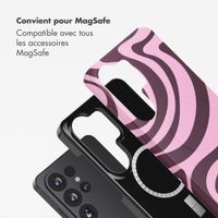 Selencia Coque arrière Vivid avec MagSafe Samsung Galaxy S26 Ultra - Wavy Swirl Pink Plum