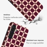 Selencia Coque arrière Vivid avec MagSafe Samsung Galaxy S25 - Check This Burgundy