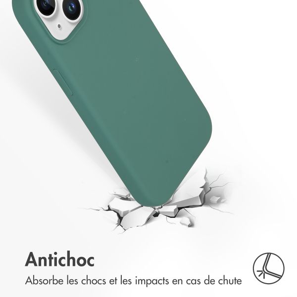 Accezz Coque Liquid Silicone Apple iPhone 15 - Vert foncé