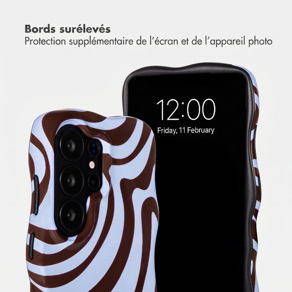 Selencia Coque arrière Vivid Wavy avec MagSafe Samsung Galaxy S26 Ultra - Dream Swirl Chocolate