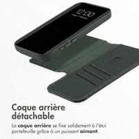 Accezz Étui de télephone portefeuille en cuir 2-en-1 avec MagSafe Apple iPhone 18 Pro Max / 17 Pro Max - Cedar Green