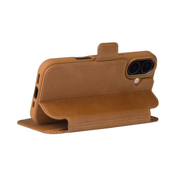 dbramante1928 Étui de télephone portefeuille Copenhagen Apple iPhone 17 - Tan