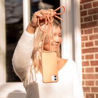 imoshion Coque de couleur avec cordon amovible Apple iPhone 11 - Peach