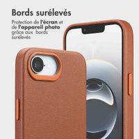Accezz Étui de télephone portefeuille en cuir 2-en-1 avec MagSafe Apple iPhone 17e / 16e - Sienna Brown