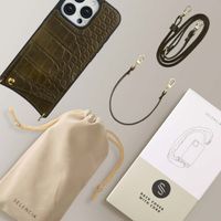 Selencia Coque de télephone Nova Croco avec cordon et porte-cartes Apple iPhone 16 Pro - Dark Olive