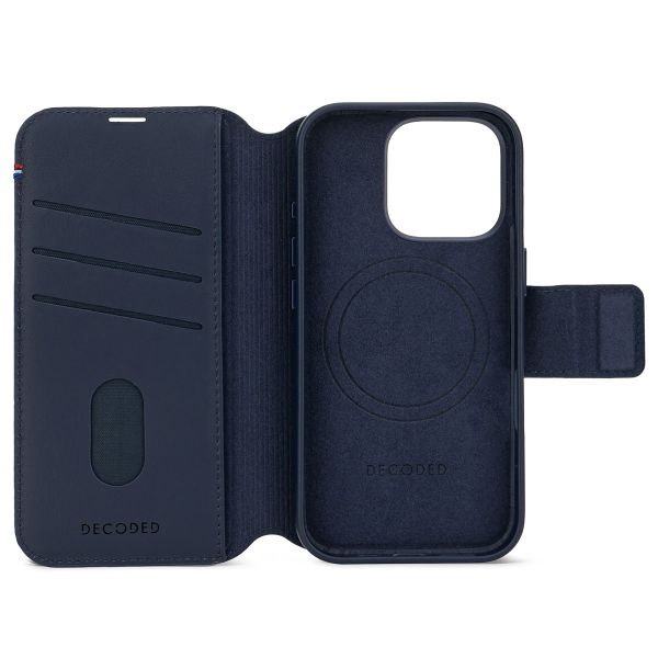 Decoded Portefeuille détachable 2 en 1 en cuir MagSafe Apple iPhone 16 Pro - Navy
