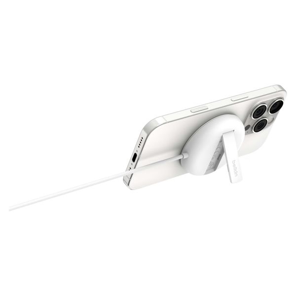 Belkin BoostCharge Pro Station de Charge Sans Fil Magnétique 15W - MagSafe et Qi2 - Blanc