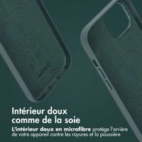 Accezz Étui de télephone portefeuille en cuir 2-en-1 avec MagSafe Apple iPhone 15 - Cedar Green