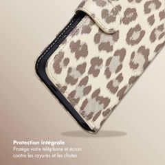 Selencia Étui de télephone portefeuille imprimé léopard Sabi Samsung Galaxy S25 / S24 - Soft Ivory