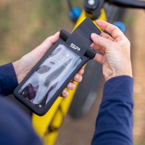 SP Connect Bike Bundle Universal Case SPC+ support de téléphone pour vélo - Coque universelle pour téléphone - Noir