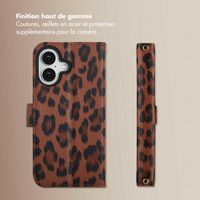 Selencia Étui de télephone portefeuille imprimé léopard Sabi Apple iPhone 16 - Mocha Brown