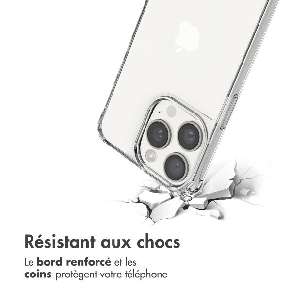 imoshion Coque avec dragonne + bracelet Apple iPhone 15 Pro Max - Perles Cœurs
